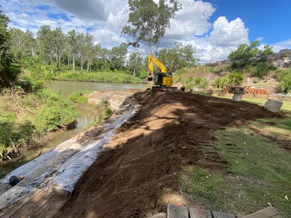 Barellan Earthmoving earthmoving job